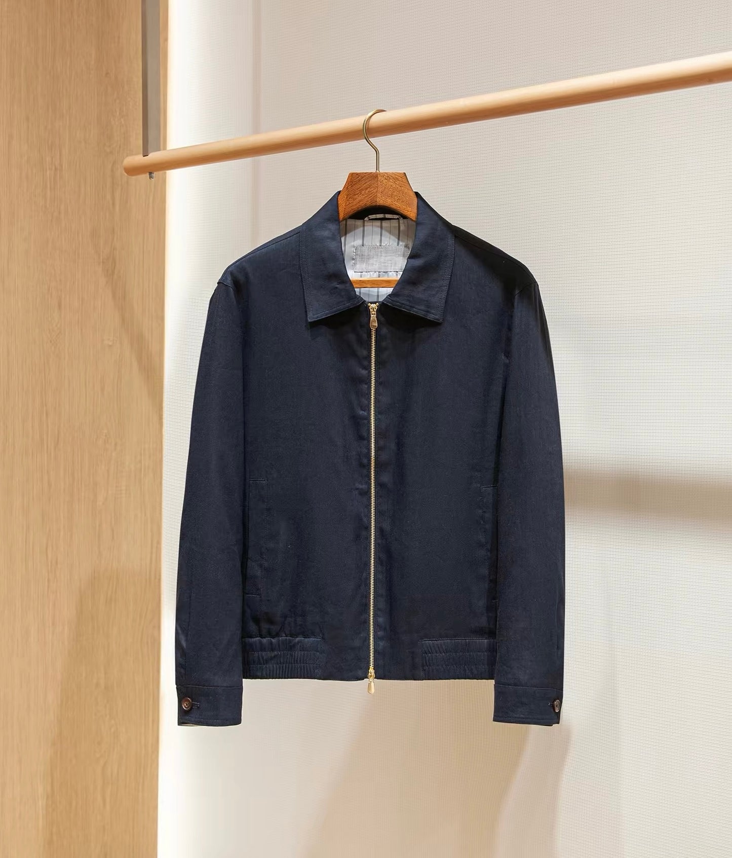 Ivō | Zip Jacket 