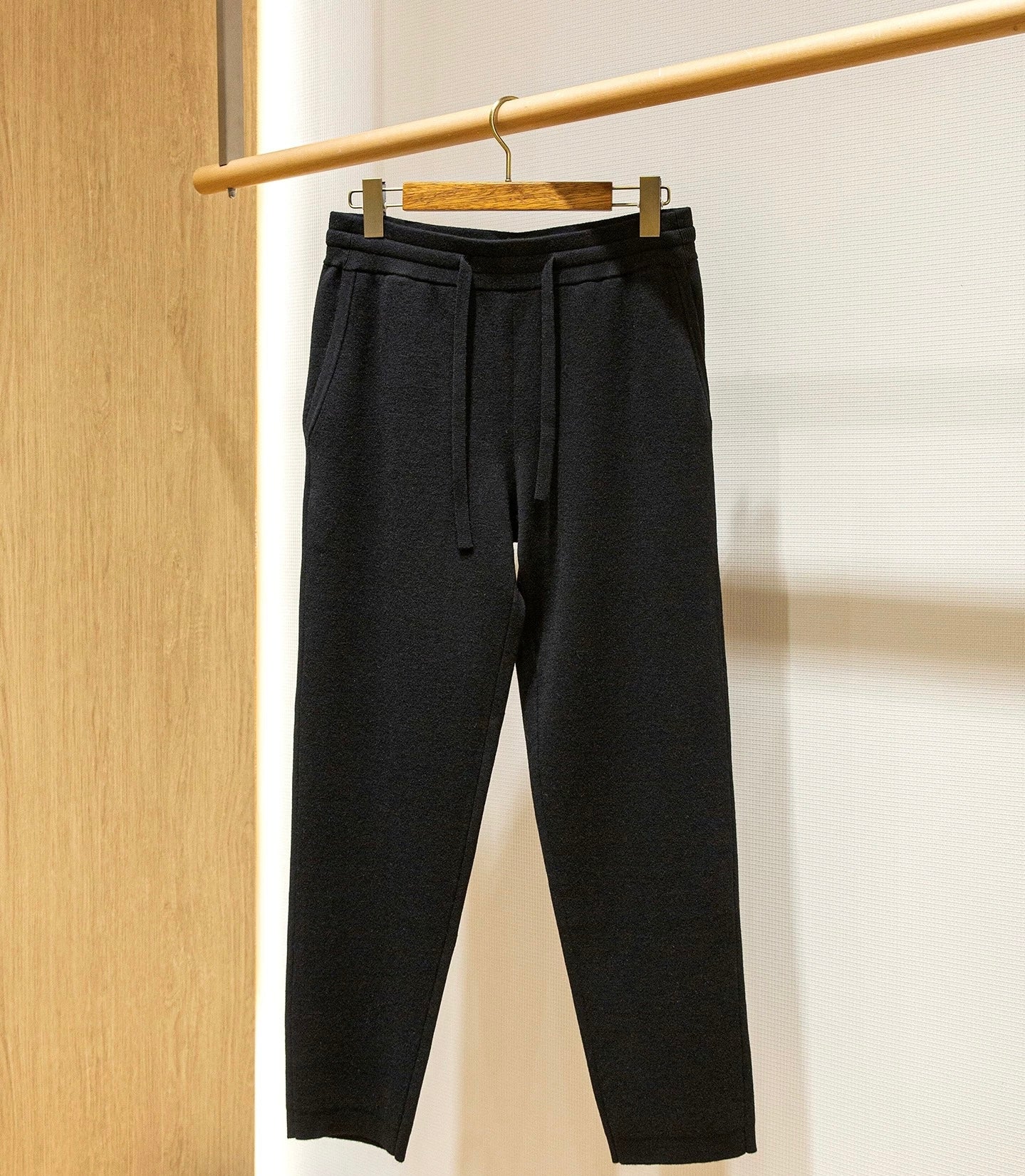 Rēn | Fine Wool Tailored Jogger
