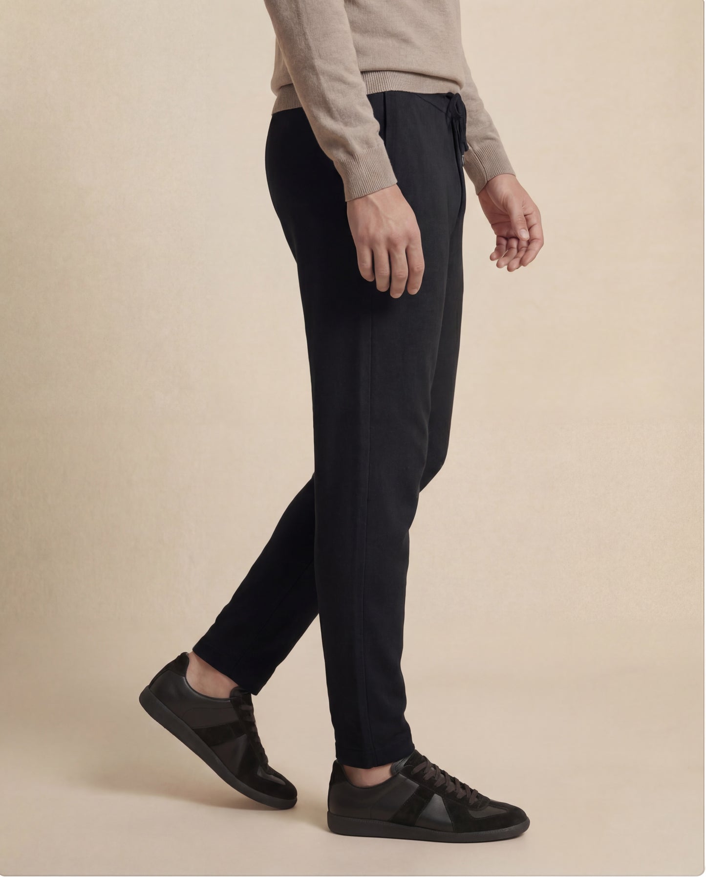 Rēn | Fine Wool Tailored Jogger