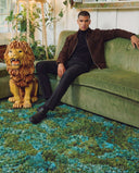 Man wearing the VAËL Draël velvet zip jacket