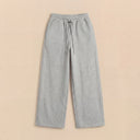 Man wearing the VAËL Kaïro wide-leg cotton jogger in heavyweight premium cotton