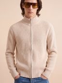 Man wearing the VAËL Lēon wool zip cardigan with ribbed collar